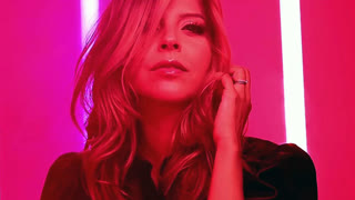 Najoua Belyzel - Curiosa (Official Video 2019)
